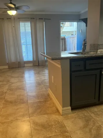 3919 Fairmont Parkway 205 Pasadena TX 77504