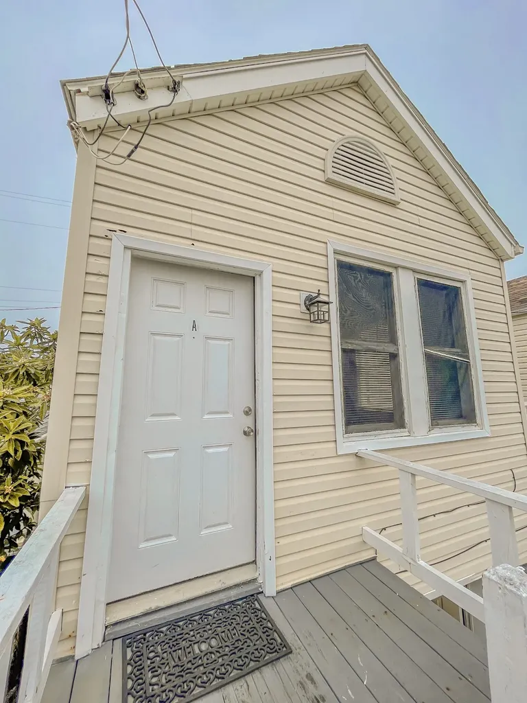 4114 Avenue S 1/2 A Galveston TX 77550