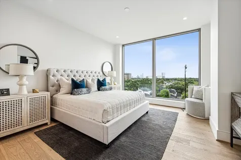 5656 San Felipe Street 603 Houston TX 77056