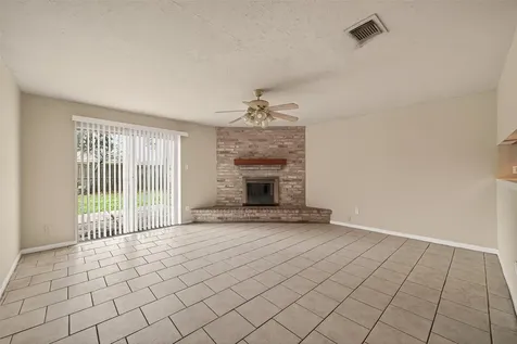 7515 Londres Drive Houston TX 77083
