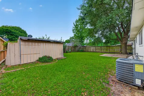 7515 Londres Drive Houston TX 77083