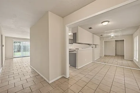7515 Londres Drive Houston TX 77083