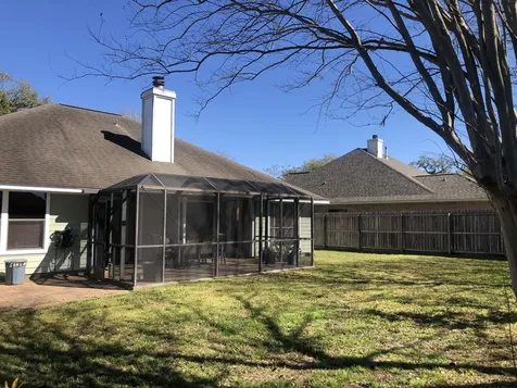 106 Stony Point Court Clute TX 77531