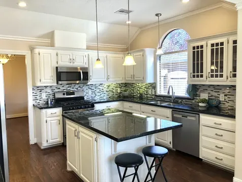 106 Stony Point Court Clute TX 77531