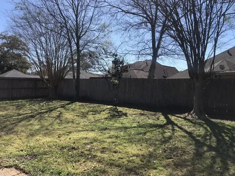 106 Stony Point Court Clute TX 77531