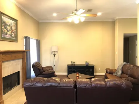 106 Stony Point Court Clute TX 77531