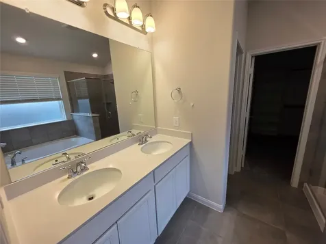 229 Cresta Cove Court Conroe TX 77316