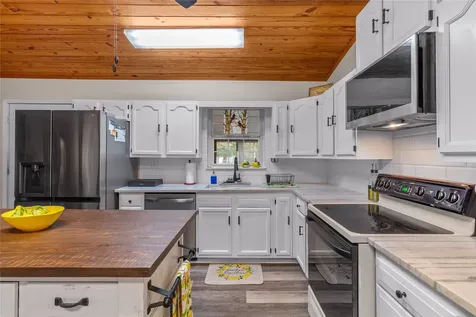 322 Parkside Drive Zavalla TX 75980