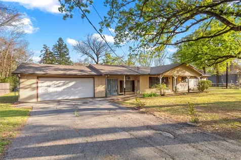322 Parkside Drive Zavalla TX 75980