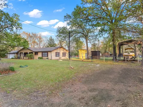 322 Parkside Drive Zavalla TX 75980