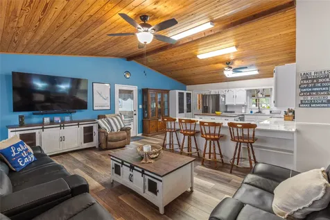 322 Parkside Drive Zavalla TX 75980