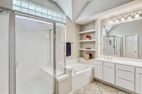 6102 Breezy Hollow Lane Katy TX 77450
