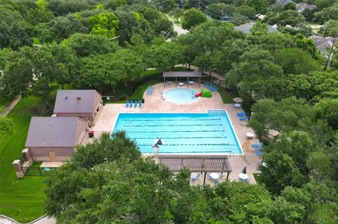 6102 Breezy Hollow Lane Katy TX 77450