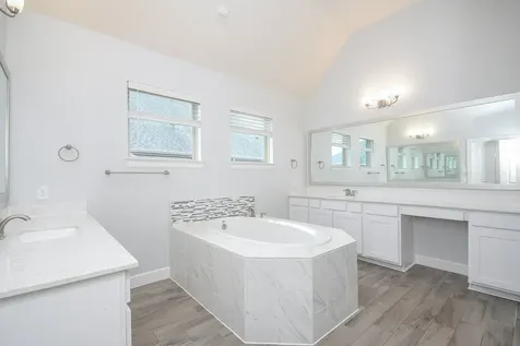 4029 Carolina Shores Lane League City TX 77573