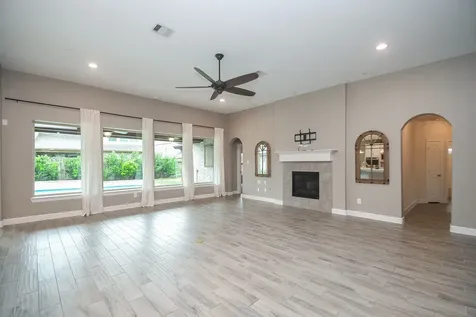 4029 Carolina Shores Lane League City TX 77573