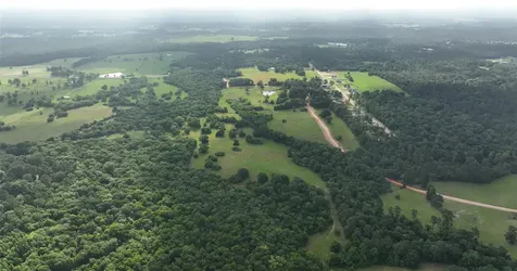 2268 S Fm 1486 Montgomery TX 77316