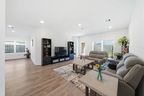 31535 Beacon Cove Trail Fulshear TX 77441