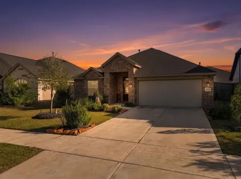 31535 Beacon Cove Trail Fulshear TX 77441