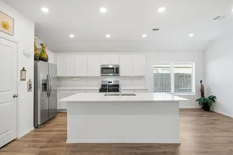 31535 Beacon Cove Trail Fulshear TX 77441