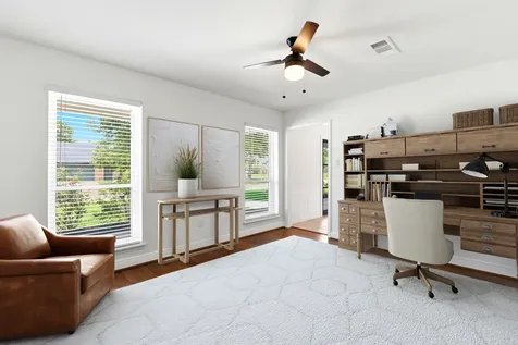 4810 Bayou Vista Drive Houston TX 77091