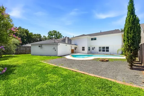 4810 Bayou Vista Drive Houston TX 77091