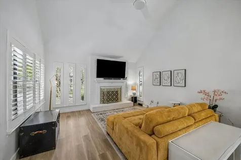 1 Sandlily Court The Woodlands TX 77380