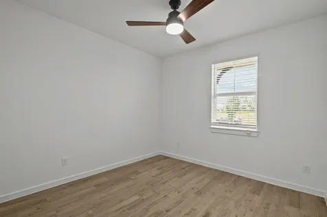 12402 Old Fashion Circle Mont Belvieu TX 77535