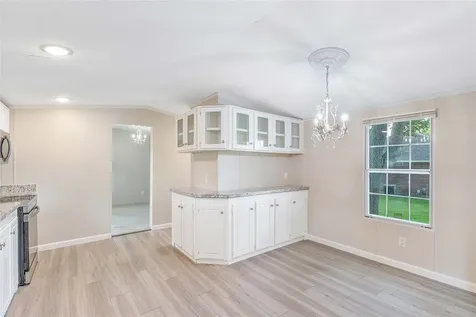 518 Elena Lane Highlands TX 77562