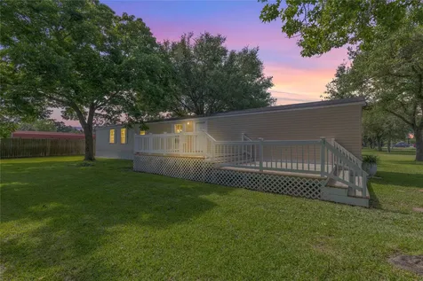 518 Elena Lane Highlands TX 77562