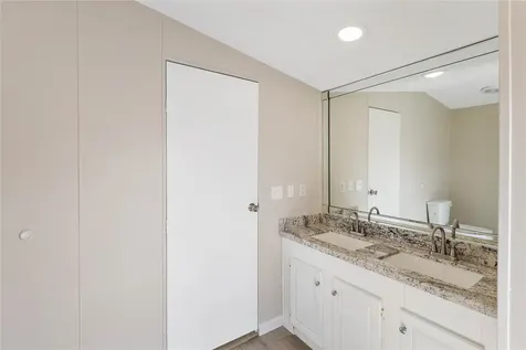 518 Elena Lane Highlands TX 77562