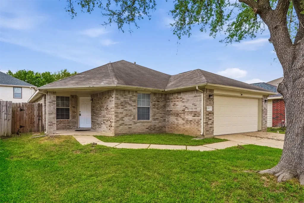 5911 Camron Point Circle Katy TX 77449