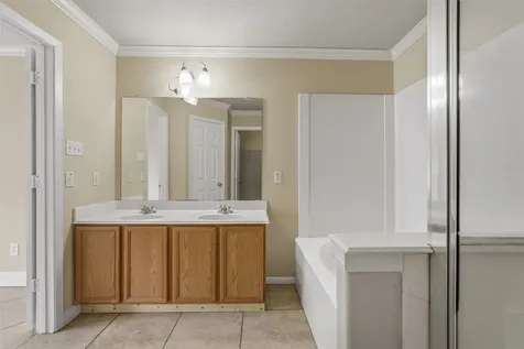 5911 Camron Point Circle Katy TX 77449