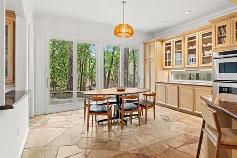 64 Saddlebrook Lane Houston TX 77024