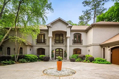 64 Saddlebrook Lane Houston TX 77024