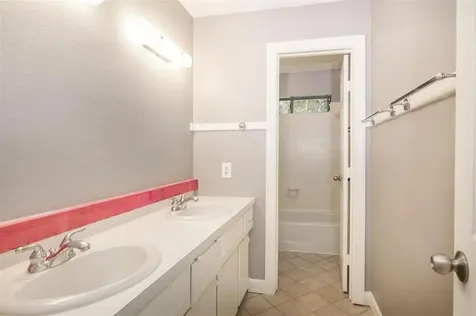 575 Moreland Street Vidor TX 77662