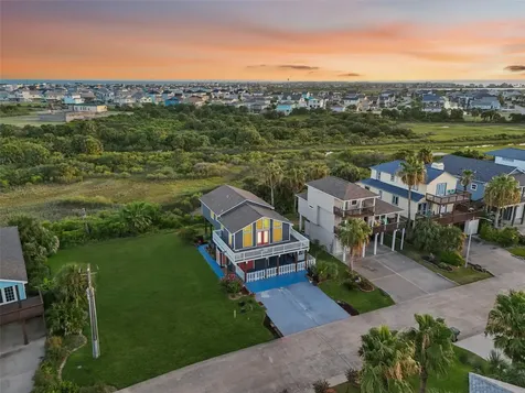 22513 Bay Point Drive Galveston TX 77554
