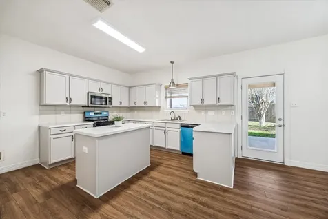 4534 Marquis Avenue Baytown TX 77521