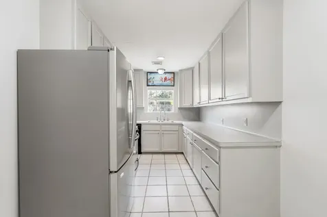 1811 W 14th 1/2 Street Houston TX 77008
