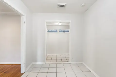1811 W 14th 1/2 Street Houston TX 77008