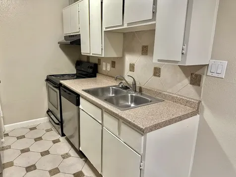 2750 Holly Hall Street 703 Houston TX 77054