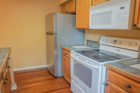 3100 Jeanetta Street 703 Houston TX 77063