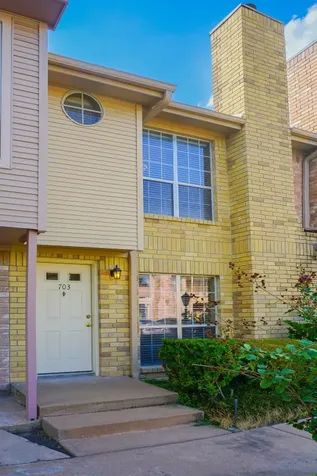 3100 Jeanetta Street 703 Houston TX 77063