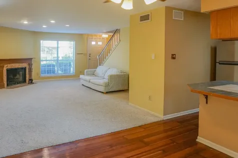 3100 Jeanetta Street 703 Houston TX 77063