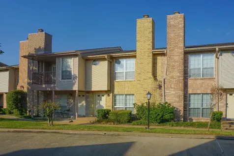 3100 Jeanetta Street 703 Houston TX 77063