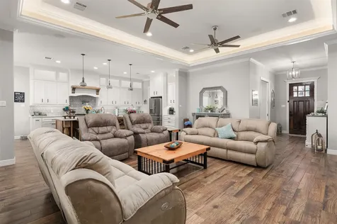 1814 S Prairie Lane Deer Park TX 77536