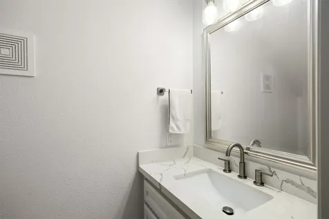 1814 S Prairie Lane Deer Park TX 77536