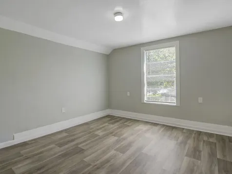 313 N Beauregard Street 1 Alvin TX 77511