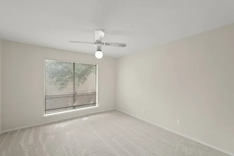 5005 Georgi Lane 73 Houston TX 77092