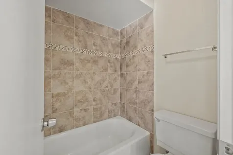 5005 Georgi Lane 73 Houston TX 77092
