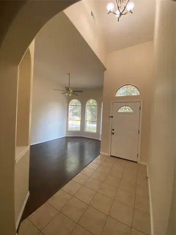 9210 Hidden Lake E Magnolia TX 77354